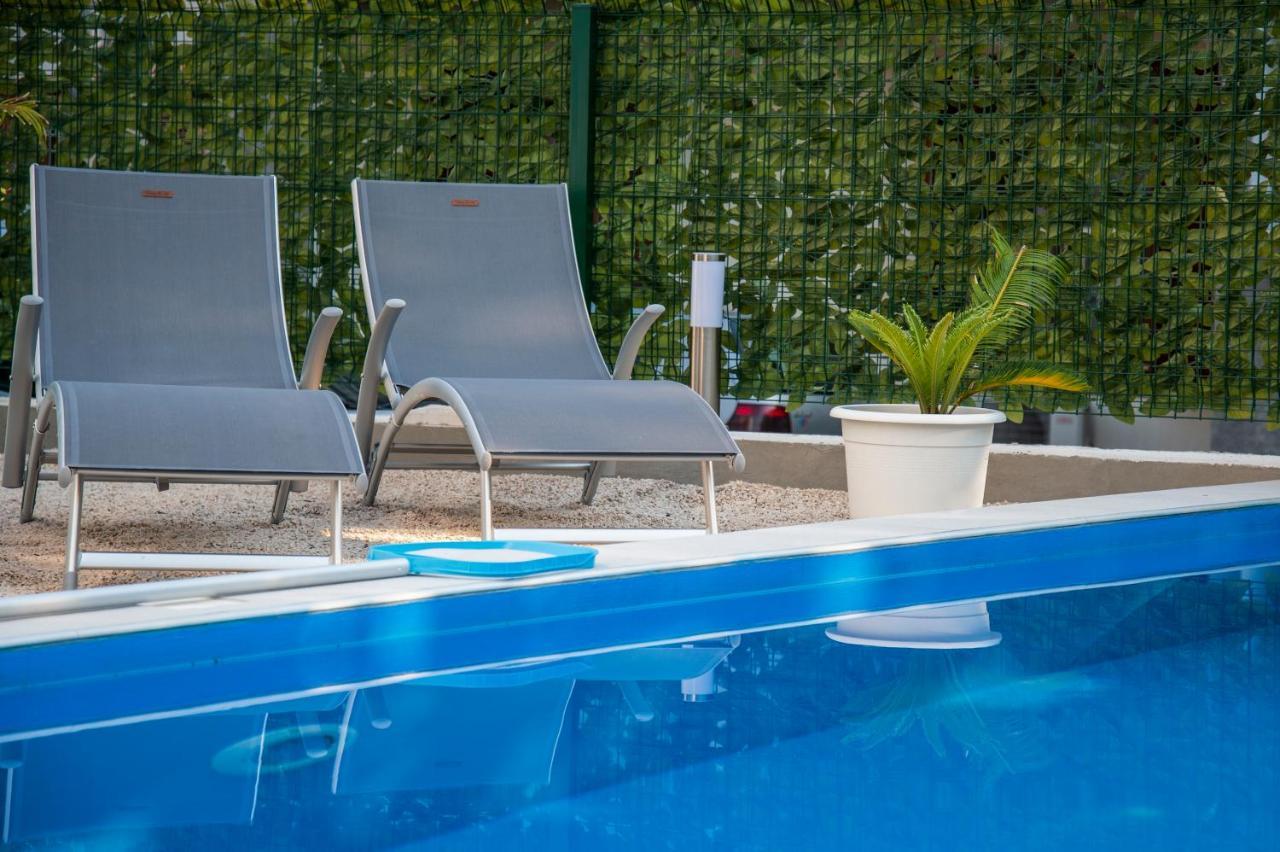 Soko Apartments Huoneistohotelli Soko Herceg Novi Bagian luar foto